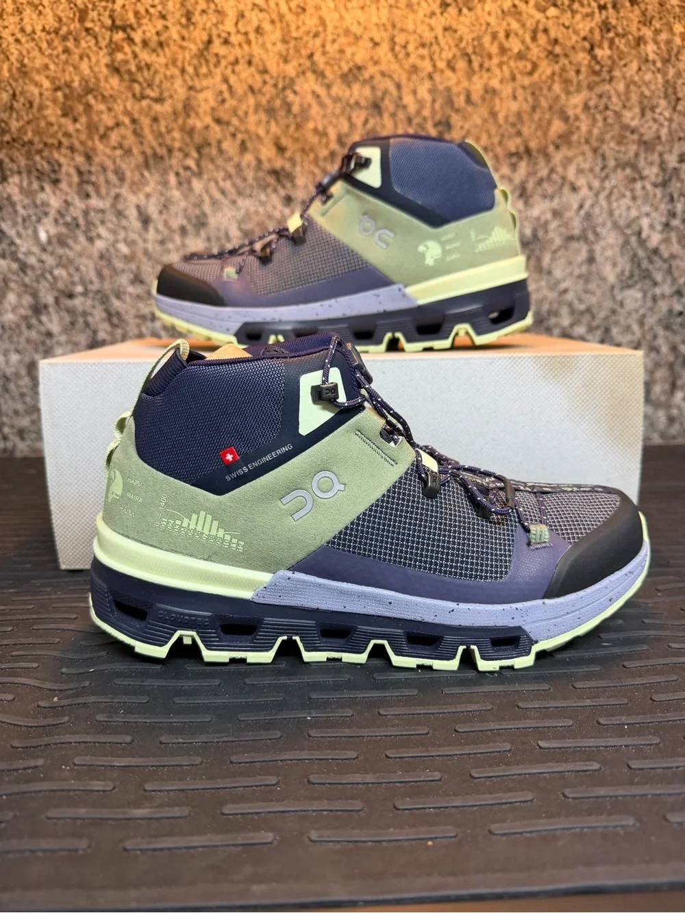 On Running Men's Mid-Top Hiking Boots in Navy and Olive